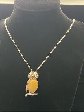 Honey Calcite Owl Pendant Necklace | Golden Owl Crystal Necklace